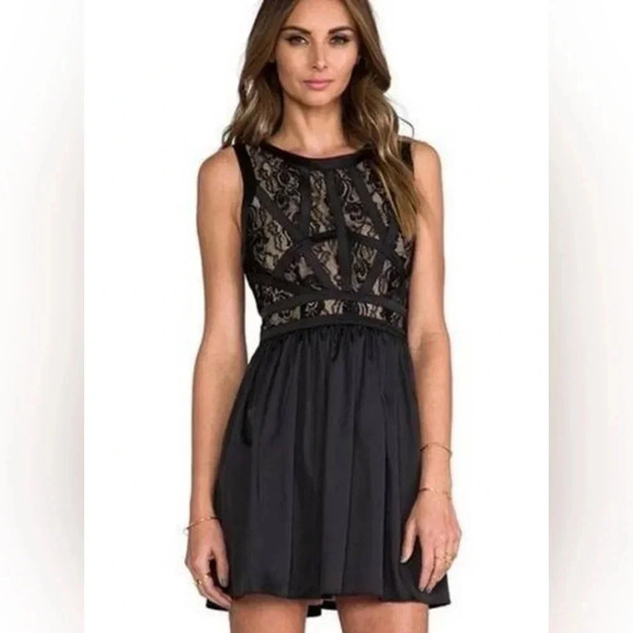 Lovers & Friends Revolve Harmony Black Lace Top Solid  Skirt Mini Black Dress L. - Picture 2 of 16